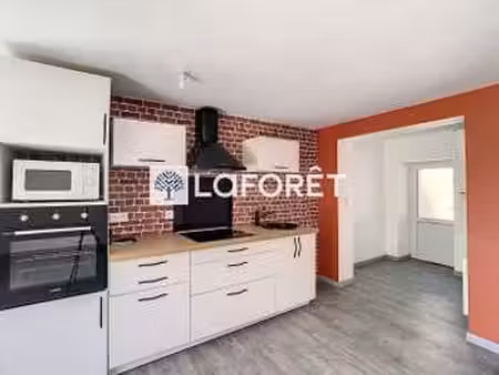 location maison à somloire (49360) : à louer / 61m² somloire