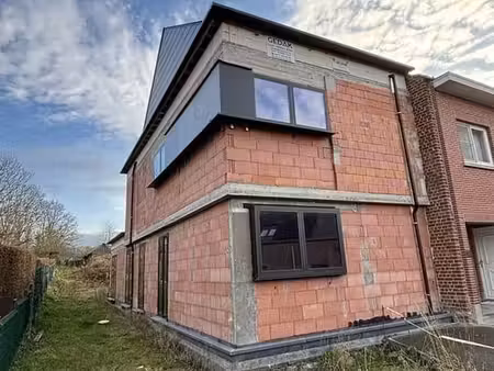 maison de 4 pièces avec jardin