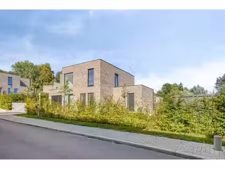 villa contemporaine écoénergétique: 4 chambr  bureau  11a18