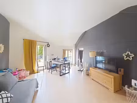 spacieux 3 chambres au cœur de linkebeek