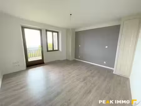 location appartement 4 pièces 116.8 m² à lucinges (74380)  1 816 €