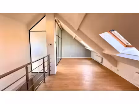 appartement lumineux 1 chambre avec emplacement de parking