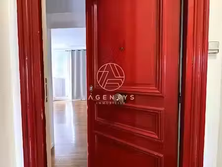 location meublée appartement 2 pièces 49 m² à paris 20ème (75020)  1 725 €