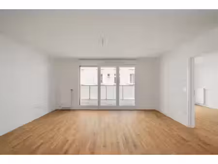 location appartement 2 pièces 51 m² à saint-cloud (92210)  1 541 €