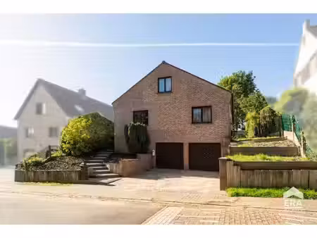 spacieuse maison 4 façades avec 5 chambres