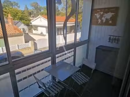 location appartement 2 pièces à saint-jean-de-monts (85160) : à louer 2 pièces / 45m² sain