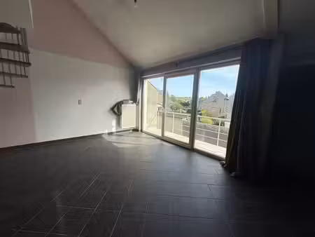 la mezzanine