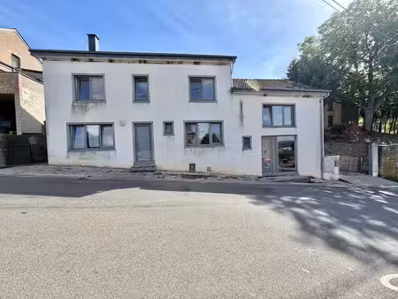 une maison  un appartement et une multitude de possibilités