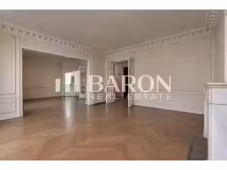 appartement de luxe à vendre dans le quartier aligre-gare de lyon