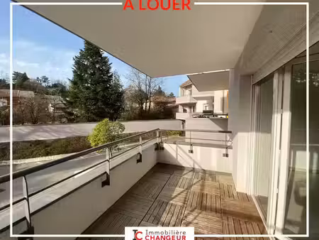 location appartement 3 pièces 66 m² à rives (38140)