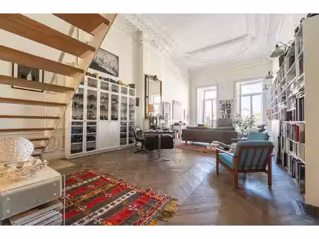 appartement de luxe à vendre dans le quartier mont saint clair-hôtel de ville