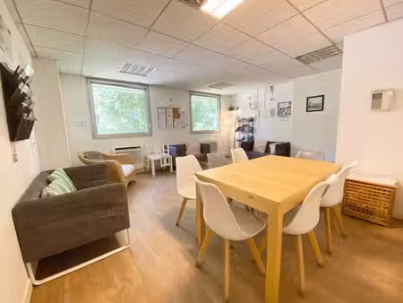 location bureaux 15m² à 225m²