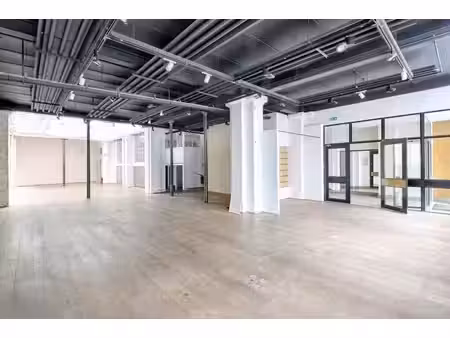 location bureaux paris 75010 1111m²