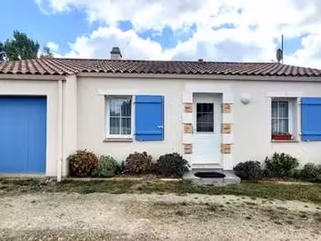 vente maison à apremont (85220) : à vendre / 72m² apremont
