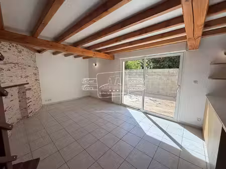 location maison 3 pièces 82 m² à montrevault-sur-èvre (49270)