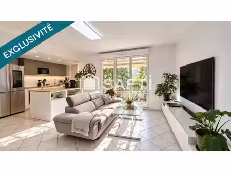 vallauris centre – 3 pièces en excellent état avec terrasse et garage