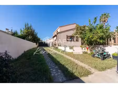 canet en roussillon  village  villa a vendre.