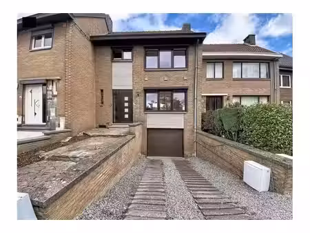 maison à louer à avenue circulaire 38 châtelineau (vbe70774)