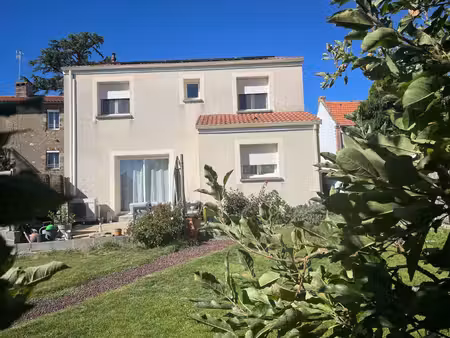 maison prete à vivre de 90 m2 et ses 4 chambres