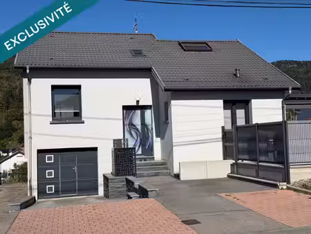 maison de famille état impecable.