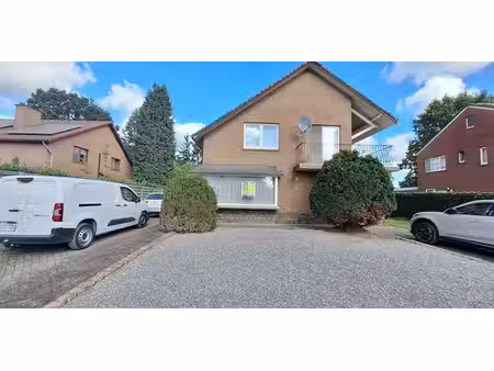 appartement à louer à genk pour € 795 avec 1 chambre à coucher