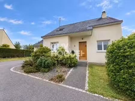 vente maison à elven (56250) : à vendre / 112m² elven
