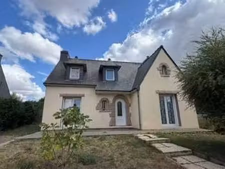 vente maison à pluméliau (56930) : à vendre / 116m² pluméliau