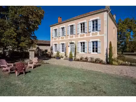 propriété à vendre à condom