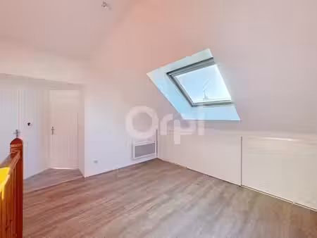 location appartement 3 pièces 41.29 m² à chaumont (52000)  450 €