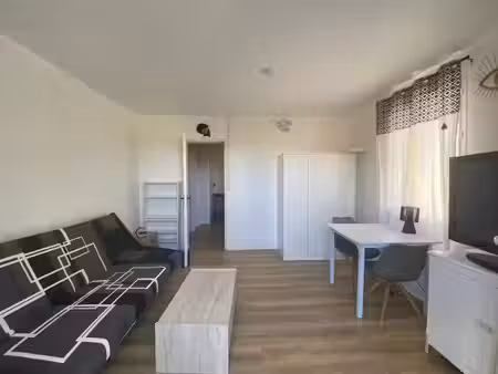 location appartement 1 pièce 26.57 m² à ciré-d'aunis (17290)  480 €