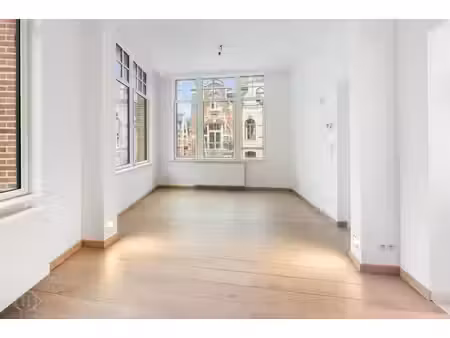 lichtrijk éénslaapkamerappartement hartje leuven