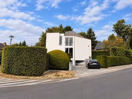 maison meublée de charme + jardin & étang | courte durée