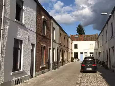 charmante maisonnette 3 chambres rue agréable