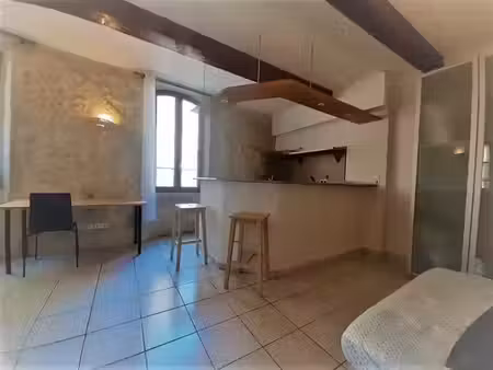 location meublée appartement 1 pièce 22 m² à beziers (34500)  295 €
