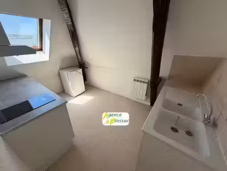 location appartement 1 pièce 17.3 m² à chatellerault (86100)  370 €