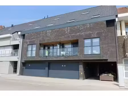 centraal gelegen appartement met zicht op de vaart  2 sla...
