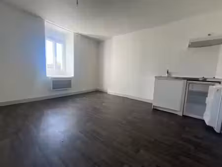 location appartement 2 pièces 30 m² à limoges (87000)  335 €