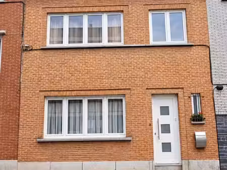 maison 2 chambres + petit bureau à louer à wemmel. peb d.