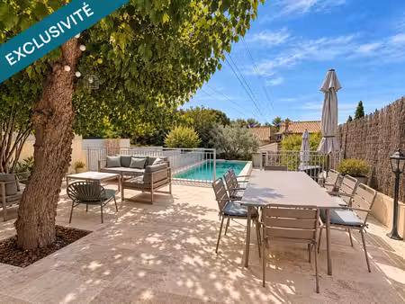 ravissante maison ancienne  climatisée  piscine .