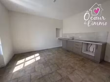 location maison à cholet (49300) : à louer / 74m² cholet