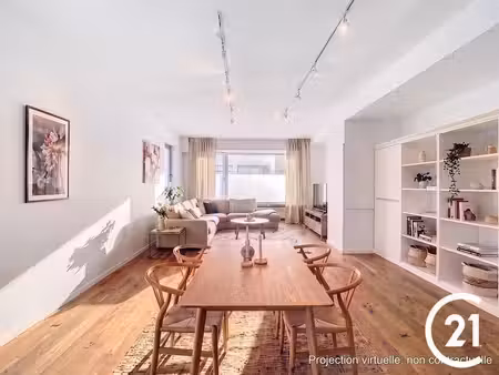 appartement 3 chambres à rénover en plein coeur de jambes