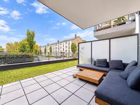 appartement 2ch en rez de jardin avec parking à salzinnes