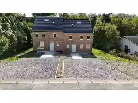 maison neuve entierement équipée  peb a