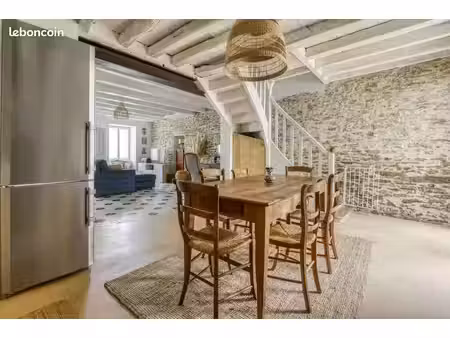 maison de ville 4 pièces 100 m²