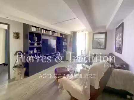 location appartement 3 pièces 48 m² à apt (84400)  600 €