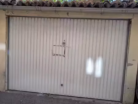 garage quartier alyscamps