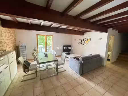 salon de provence - appartement t4 + place de parking - 84 60m2