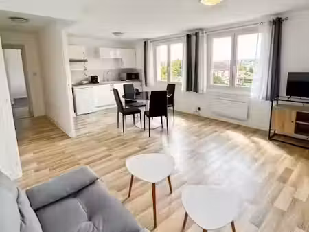 location meublée appartement 2 pièces 41.25 m² à saint-uze (26240)  580 €