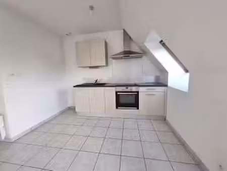 location appartement 3 pièces à concarneau (29900) : à louer 3 pièces / 58m² concarneau