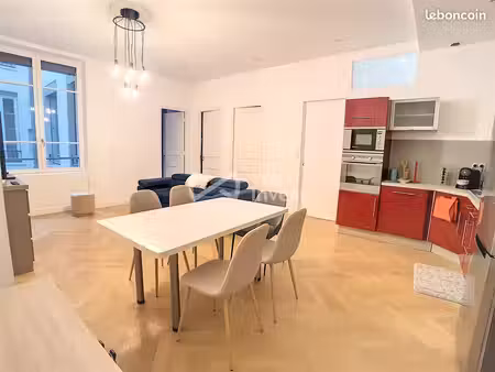 appartement 3 pièces 77 m²
